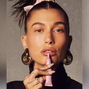 Limited Edition. Rhode Glaze peptide lip tint Ribbon - Brand New in Box